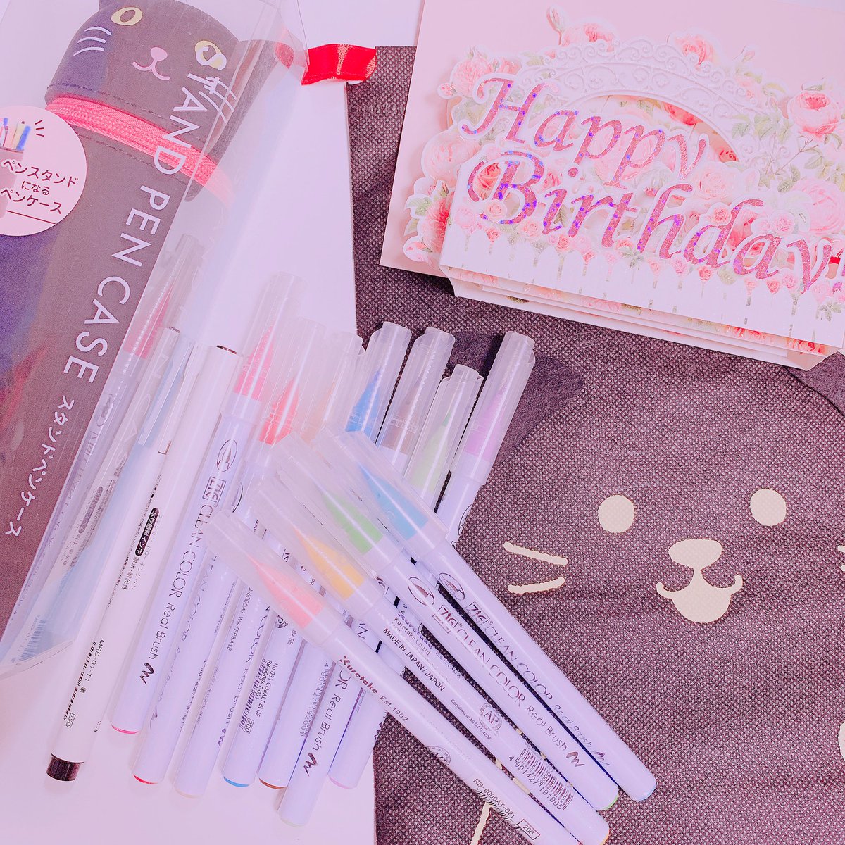 _aayaasaa's tweet photo. みやちゃん～っ😭🥺💕✨
お誕生日に贈ったプレゼント、使ってくれてる…🥺🥺🥺💕💕💕✨✨✨
うれしすぎる😢💕💞✨✨✨
感動して泣いた😭😭😭💕💕💕✨✨✨ https://t.co/23HxPgOOVZ