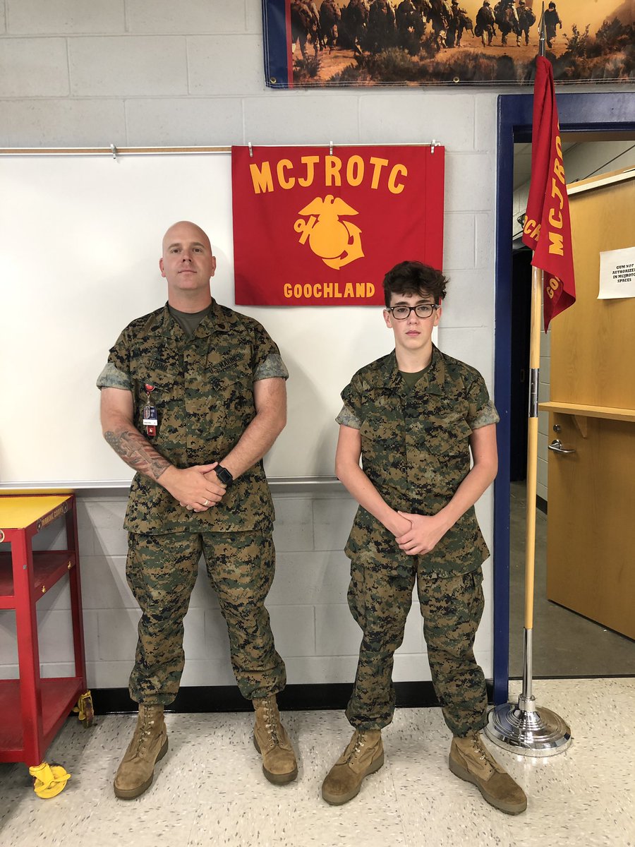 strongusmc's tweet photo. A great father and Son moment. @WatsonBwatson @GHSCollier https://t.co/aYk4UqSPmL
