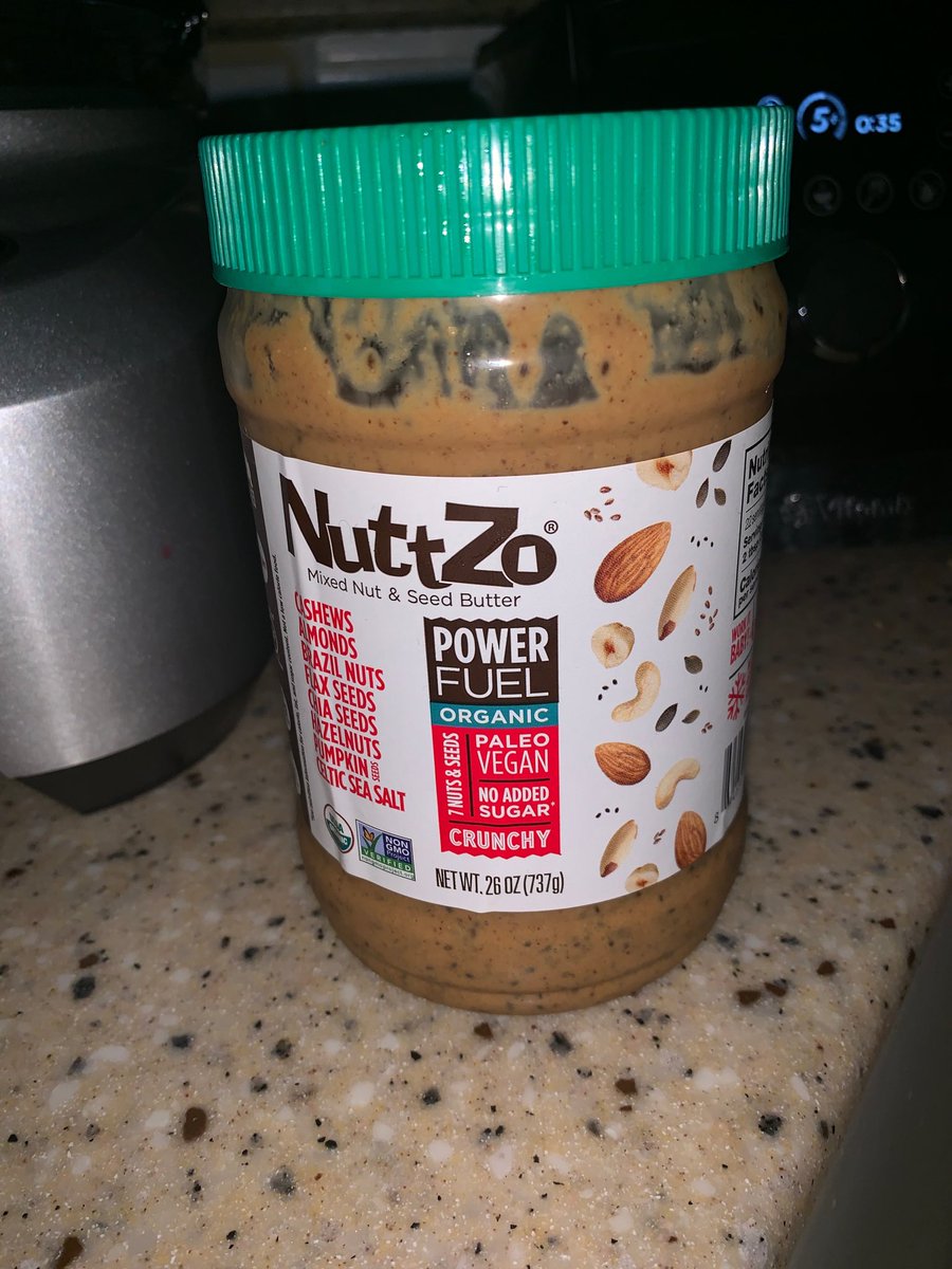 TakiyahDavis1's tweet image. 🗣SoAddictive #NuttZo is delicious 😋❤️🥜