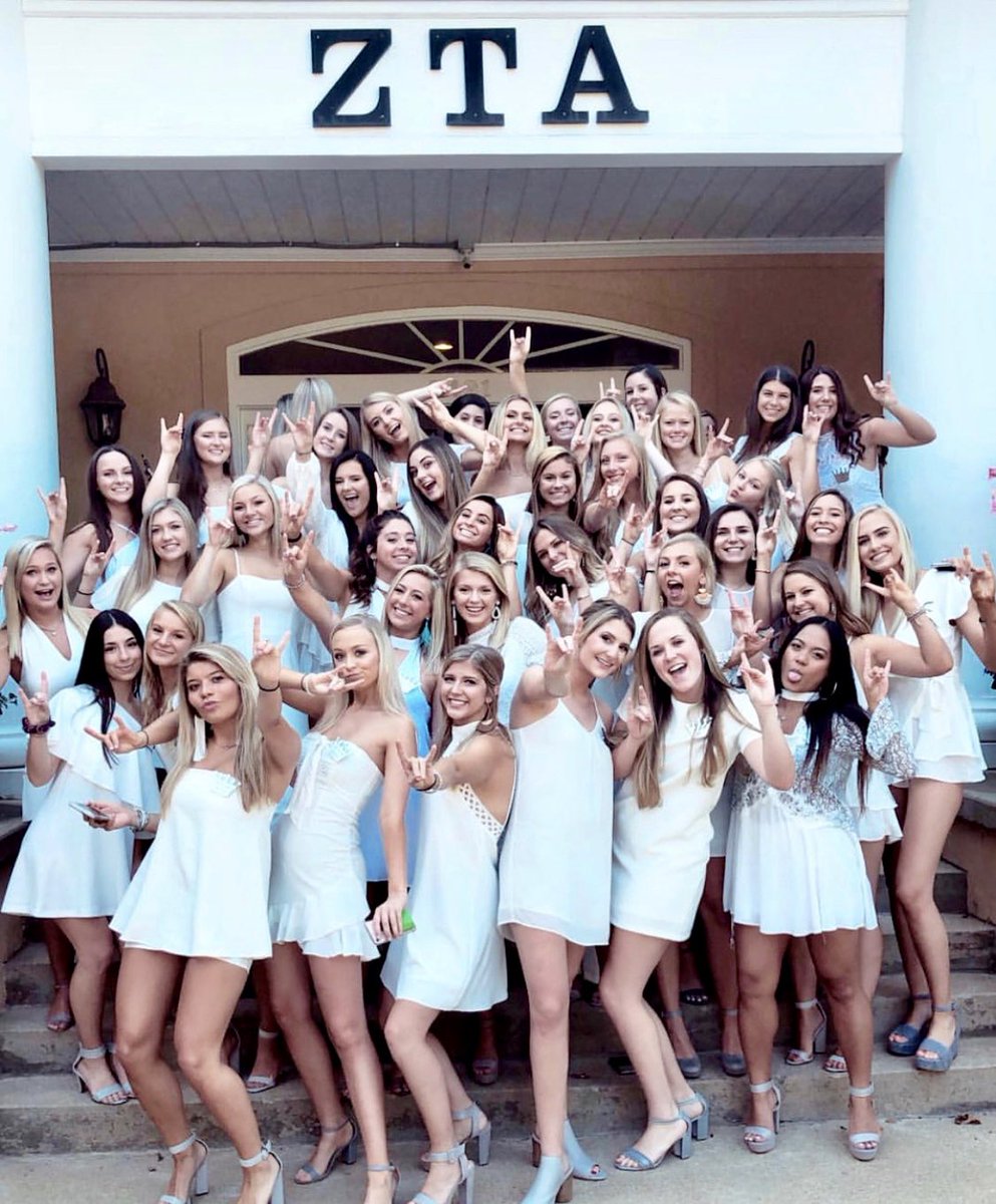 T W O MORE DAYS UNTIL RECRUITMENT 😮