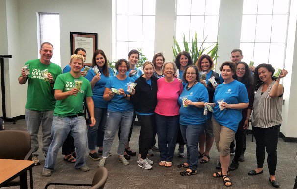 CarolJoReynolds's tweet photo. #NTST associates from our #Solon, OH office joined @NetsmartTech client @jewishcleveland to help assemble safe kits for the @CircleHealthCle Syringe Exchange Program. We’re inspired by this #CauseConnected partnership that #Selflessly gives back to the community. #NTSTway https://t.co/3yB9ZjgKJq