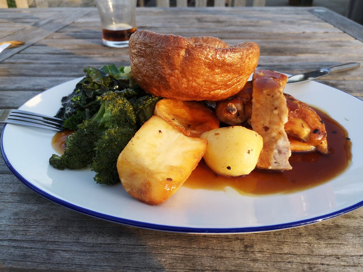 AtkinsMarc's tweet photo. @Daniellawrance1 @mollyjowsk @DailyMailUK @MailOnline This was it. T'was delicious https://t.co/vgMWqYWZSZ