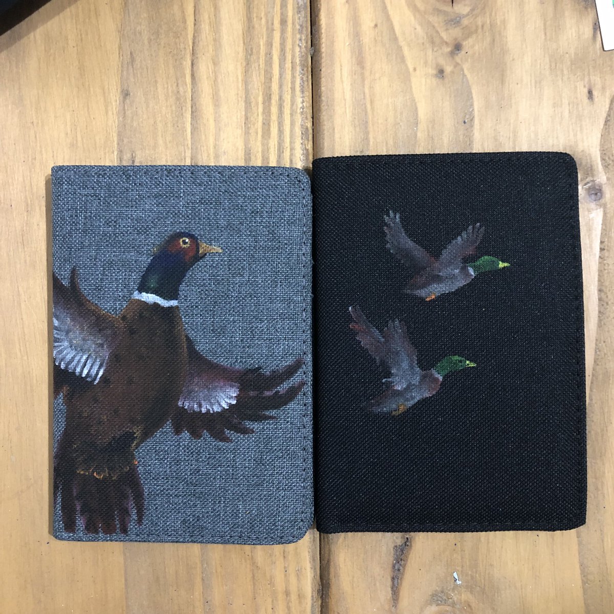 EntClothing's tweet photo. Travelling this year? Our passport covers make the perfect #gift.
#Sentwistle #Travelling #WednesdayWisdom https://t.co/WYcKZit2Wd
