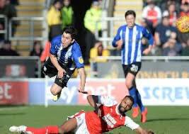 @OR19922 @swfc @OfficialRUFC @Ladbrokes Protecting him I think 😂