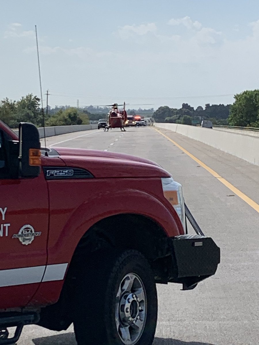 fire_sutter's tweet image. Traffic accident highway 99 at the Nicholas Bridge. North bound expect delays