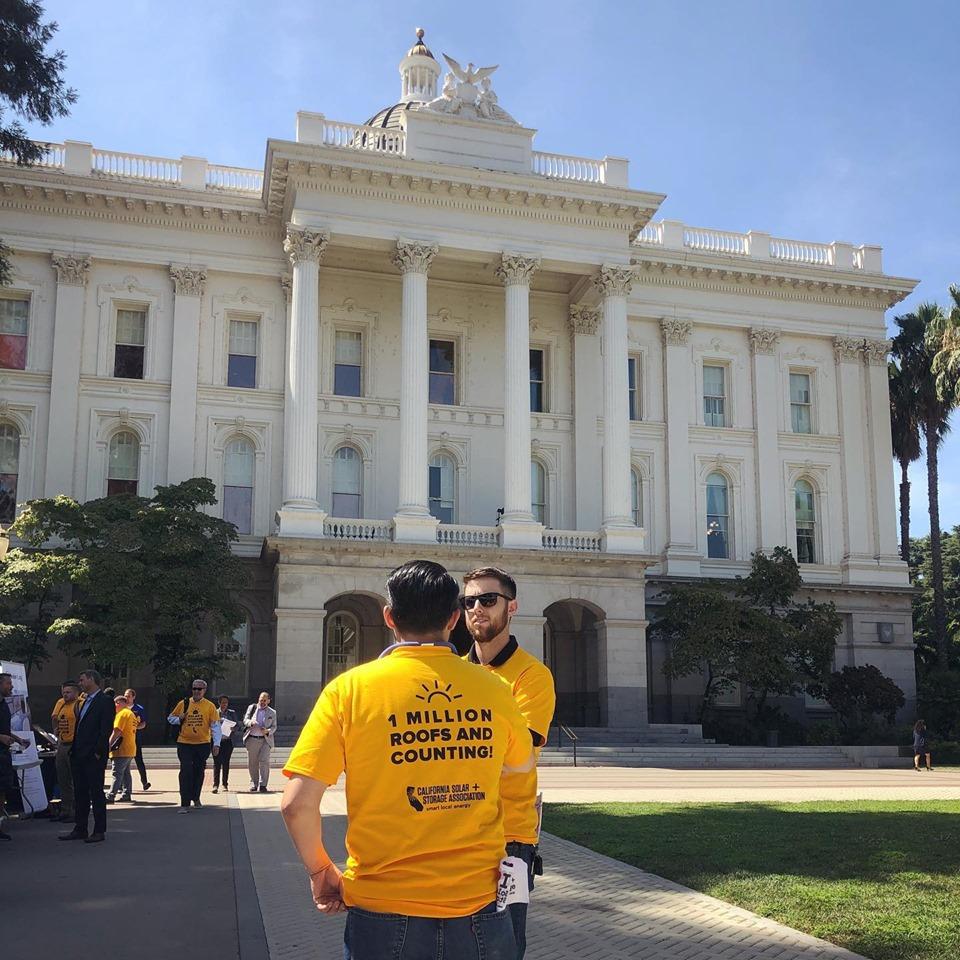 SolarWarsMovie's tweet photo. At the @CALSSA_org Lobby Day at the #StateCapitol in Sacramento! 
#KeepingOurLightsOn #SolarWarsMovie #cleanenergy #sustainability #documentary #solarenergy #Sacramento @CAgovernor https://t.co/HD1y6xjfs4