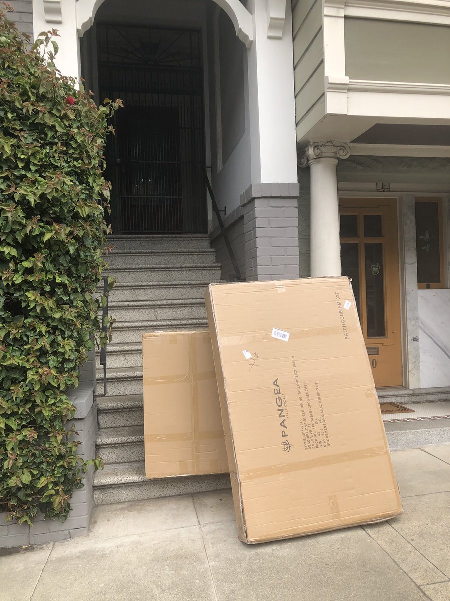 anumenon's tweet photo. @FedEx delivery fail. Left package that’s supposed to be on vacation hold till 9/7 randomly on the sidewalk on the main street in front of my house. https://t.co/NwTQoQc6nN