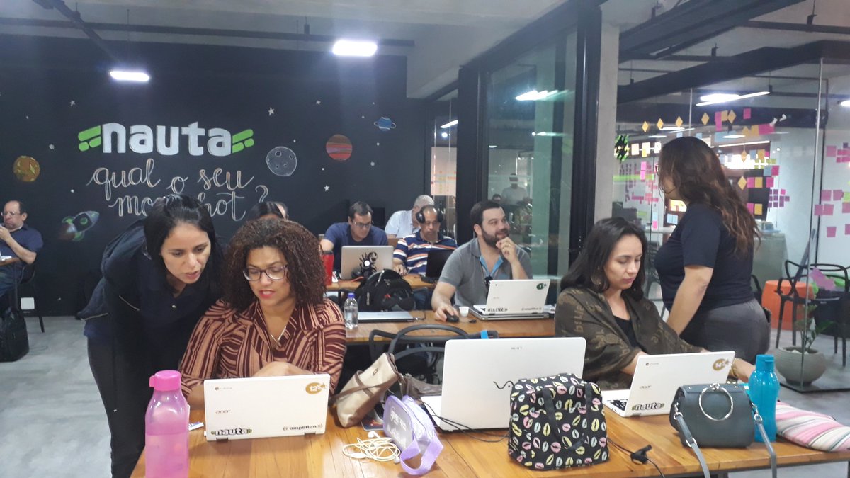 HugoGon92199174's tweet photo. Centros de Referência em Tecnologia Educacional da SEEDF, com o apoio e treinamento da Amplifica, realizam as provas de certificação Google Educator!! @amplificaedu @SinovaEducaDF @ctjonline https://t.co/jez3bSQYwT