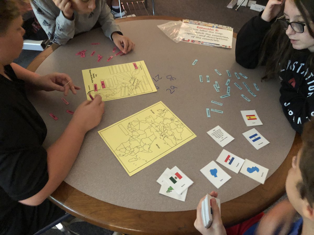 senorita_hanna's tweet image. Countries and capitals stations yesterday! #itsworthit #spanishteacher #engagedclass