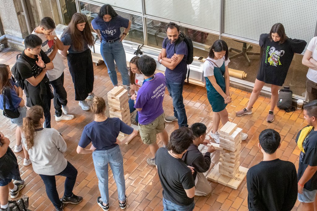 FEAStorontometu's tweet photo. Orientation Week 2019: Day 3. From untangling in a human spider web to competing for highest jenga tower glory, first-year #architecturalscience students proved they won't back down to any challenge. Great times, big smiles. 😄😄😄

#HelloFEAS #RyersonFEAS #RoadToRyerson ⁠ https://t.co/Ucnx7KNCIO