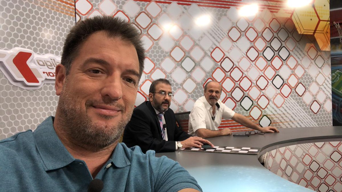 CodigoMotor's tweet photo. A las 19 hs por @TigoSportsPY + Canal 101 y 711 HD #LamesadelRally #CodigoMotorxTS Toda la actualidad del deporte motor nacional. https://t.co/wrSbOdGQVo