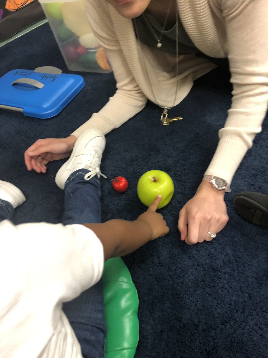 PerezEduPage's tweet photo. We love our Speech Pathologists! Thank you for coming in to work with our students and giving them the tools they need to be successful! #speechtime #keebleONEteam #themontessoriway #wearealdine @aldinesped @Keeble_AISD @DrA_Marshall @jtoscanog @Jennifer_Dixon4 https://t.co/wEpurkkxth