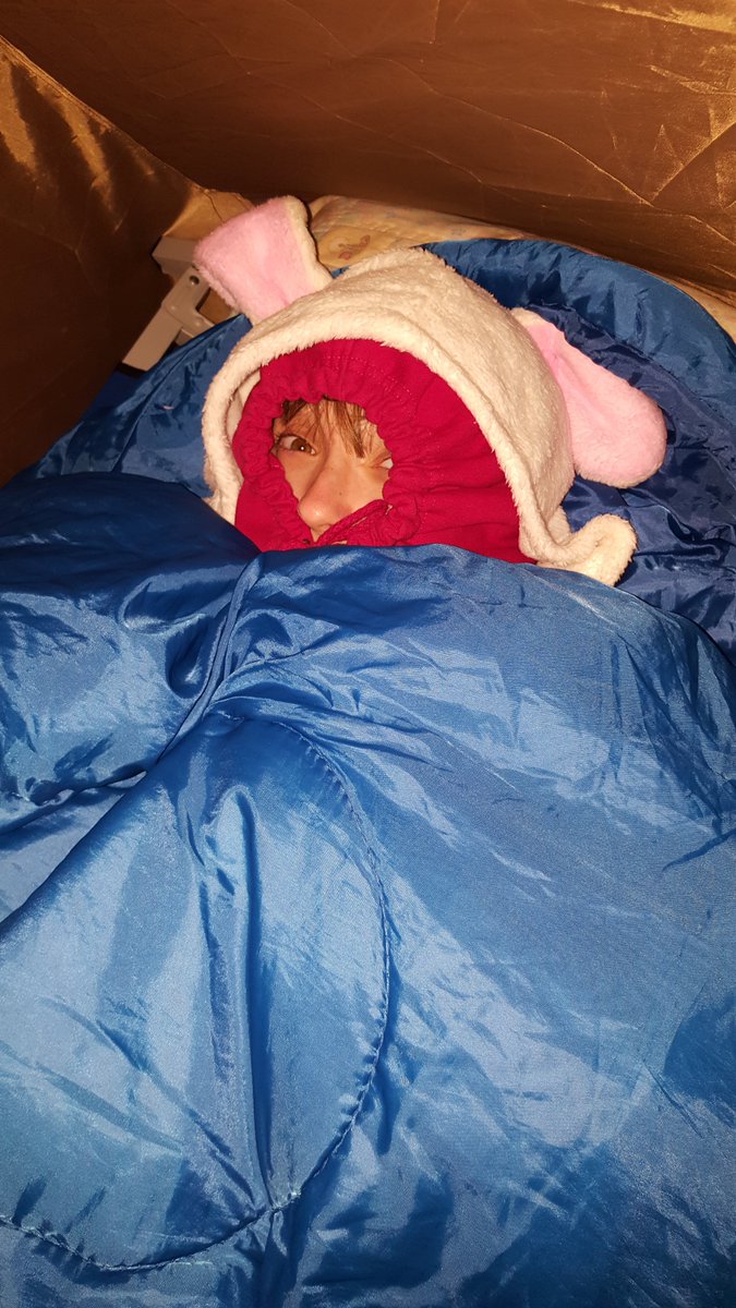 TSD_CU's tweet image. Bit cold last night? Pyjamas, hoodie and a onesie! #forumlife #forum100