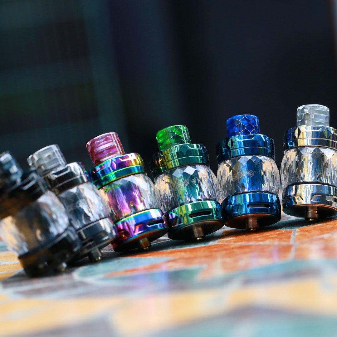 JapanAspire's tweet photo. アスパイアファミリーに、新しい仲間、Aspire Odan Tank が加わりました。
https://t.co/wk1nh4d8Lp
#aspirejapan #vapejapan #電子タバコ #電子たばこ #ベイプ #爆煙 #アスパイア #AspireOdan #vapeporn #vapecommunity #vapers #vapefam #vapetank #japanesevaper #japanvape #jpvape #vapejp https://t.co/6s6KHwo1X5