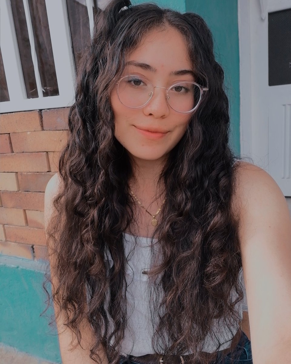 sebasmylight's tweet photo. Hoy me sentí como una niña con estas colitas jaja 🤪 https://t.co/QCzeaIzLhl