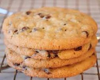 CafeteriaElda's tweet photo. Tomorrow we will be having fresh baked cookies for the kiddos.
Thursday menu:   Cinci Chili w/ Oyster Crackers
 Toss Salad
 Apple slices or grapes
  Cookie   and Milk
Also if you child has special diet needs we have an alternative dessert instead of a cookie. https://t.co/VRWDkfPoDK