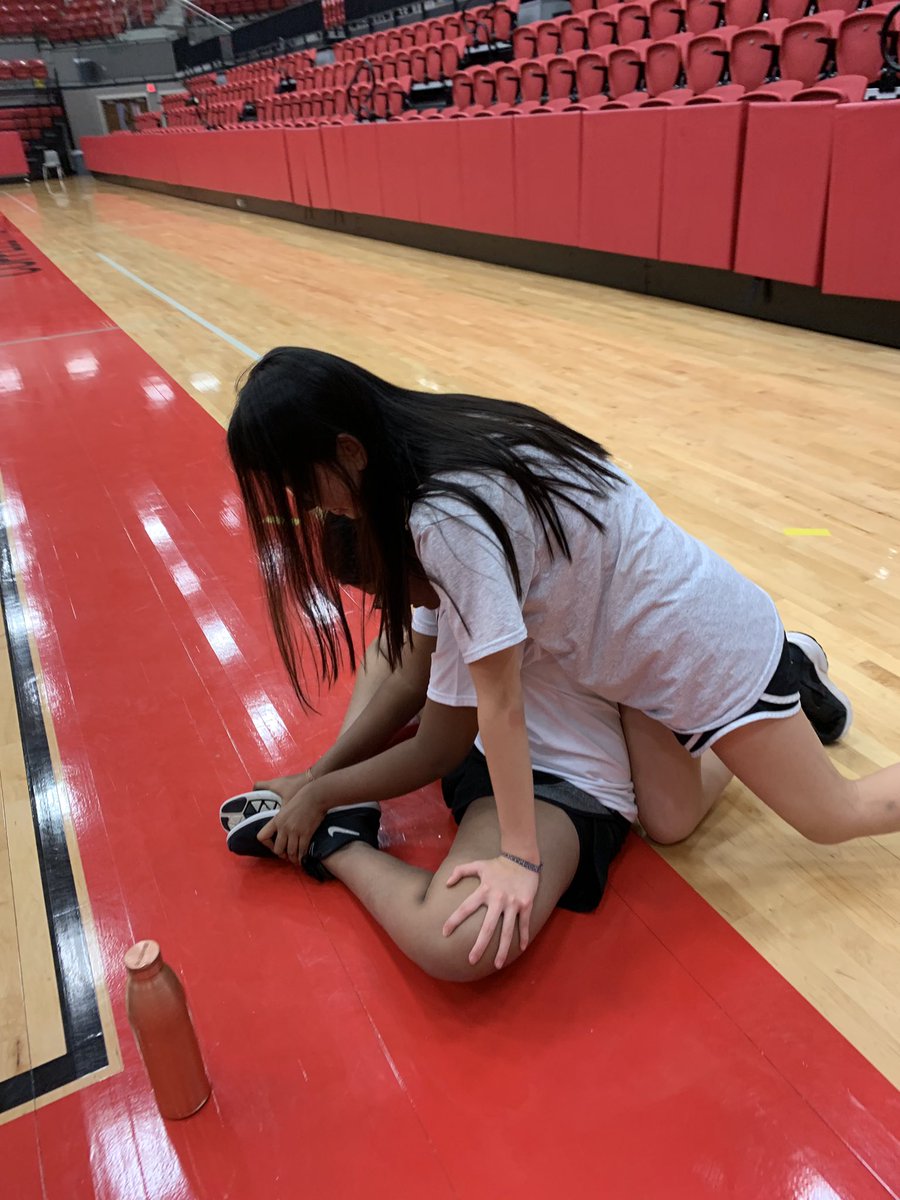 JStralow's tweet photo. Aerobics class is🔥Coaching and stretching each other during a water break! 💪🏼  #CHSHome https://t.co/MNRuTv1wU4
