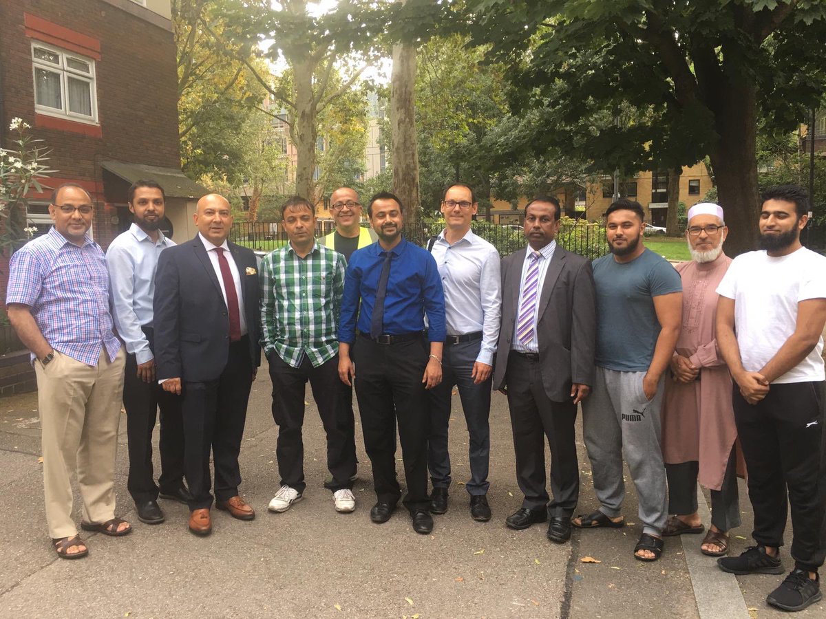 CllrSirajIslam's tweet photo. Day of action organised by @THH_ASBTEAM @THHomes today. Joined officers &amp; Ward Councillors on Royal Mint Est. The aim of the day of action is to make small improvements, engage with residents and look at long term Interventions to address ASB and improve the estate environment. https://t.co/4C12dhZIdd
