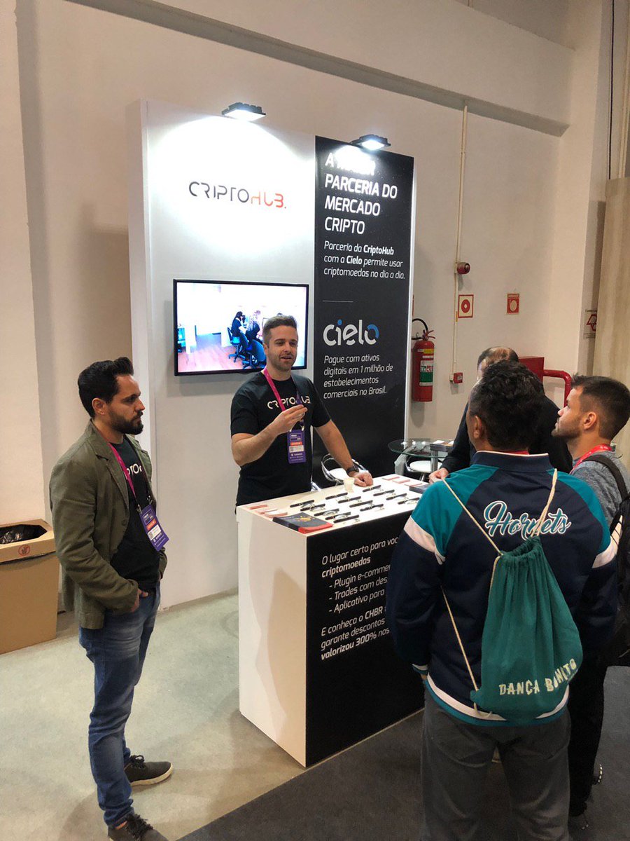 CriptoHub tweet media