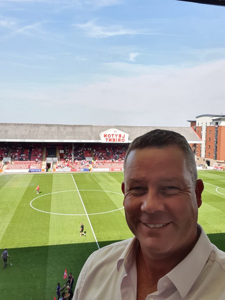 SportsBentley's tweet photo. With #headcoach @ARWhitt5 touring Europe and scouting players, #bentleysocceracademy #leadcoach Daryl Sattler here in @CityofJax developing players! To enroll to #bentleysportsacademy contact us at: INFO@bentleysports.co/contact
The Global Game π!!!
#playerdevelopment #BSG https://t.co/8YZGSlzUC5
