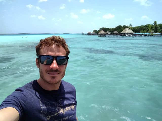 blanc_tibo's tweet photo. Short stop by Bacalar on the way back from Belize
#workatthebeach https://t.co/XWg4z5xaue https://t.co/5jnVmrdjvt