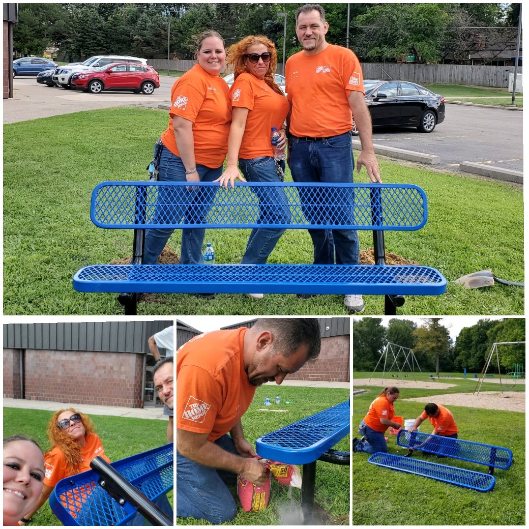 JamieLSyroid's tweet image. Store 2776 giving back to our community. Building and installing a memorial bench for Huron Elementary in honor of a former teacher who had passed. @BobanTemelkosk1 @DepotMacomb @KristinMBowden1 @jen113014 @Jvmvp35Diane @dphillips82 @MSUKraut