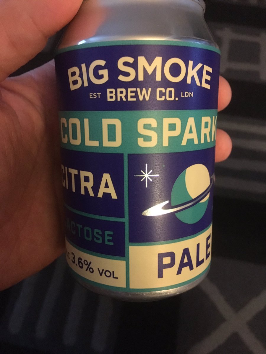 s77tux's tweet photo. 1st #BeerForTonight is @bigsmokebrew #ColdSpark Pale Ale (3.6% ABV, 330ml) Very light gold, hazy appearance; citrus aroma; zingy mouthfeel with a crisp taste and surprisingly heavy-hops aftertaste. Packs a surprisingly pleasant punch! #NowDrinking https://t.co/mxXBwa42mq