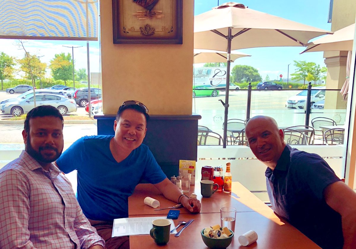 rb33canada's tweet photo. Collaborating today w/ Jamie @SAR_1inc https://t.co/uw2aMloGwi and Ishaan @wetraqGPS on a wonderful summer day
#breakingbread
#movingtheworkforward
#dementia #missing #keepingpeoplesafe
#mycommunitywaterfront https://t.co/wZoq3135Vv