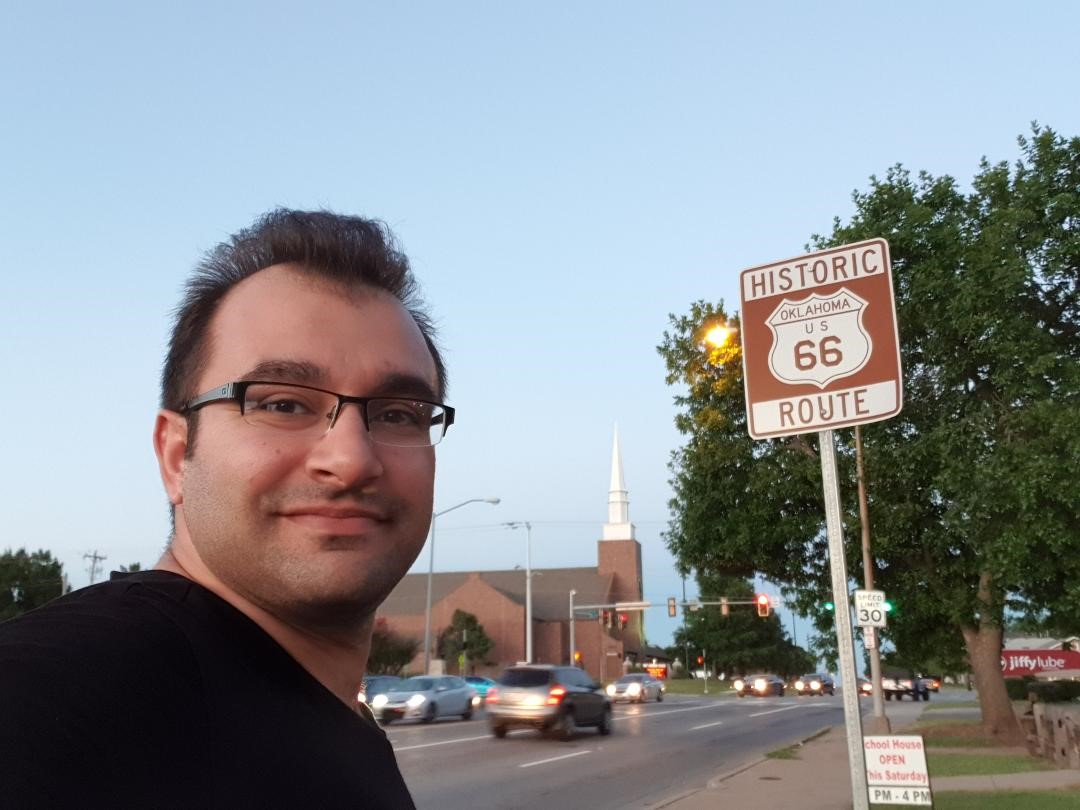 FulbrightMENA's tweet image. “I am very much looking forward to transfer what I have learned in this workshop to my colleagues at my university in Iraq” – Aryan, #Fulbright Visiting Scholar from Iraq. 
Besides workshops on business, Aryan also visited Route 66 and had an American steak dinner in Oklahoma!