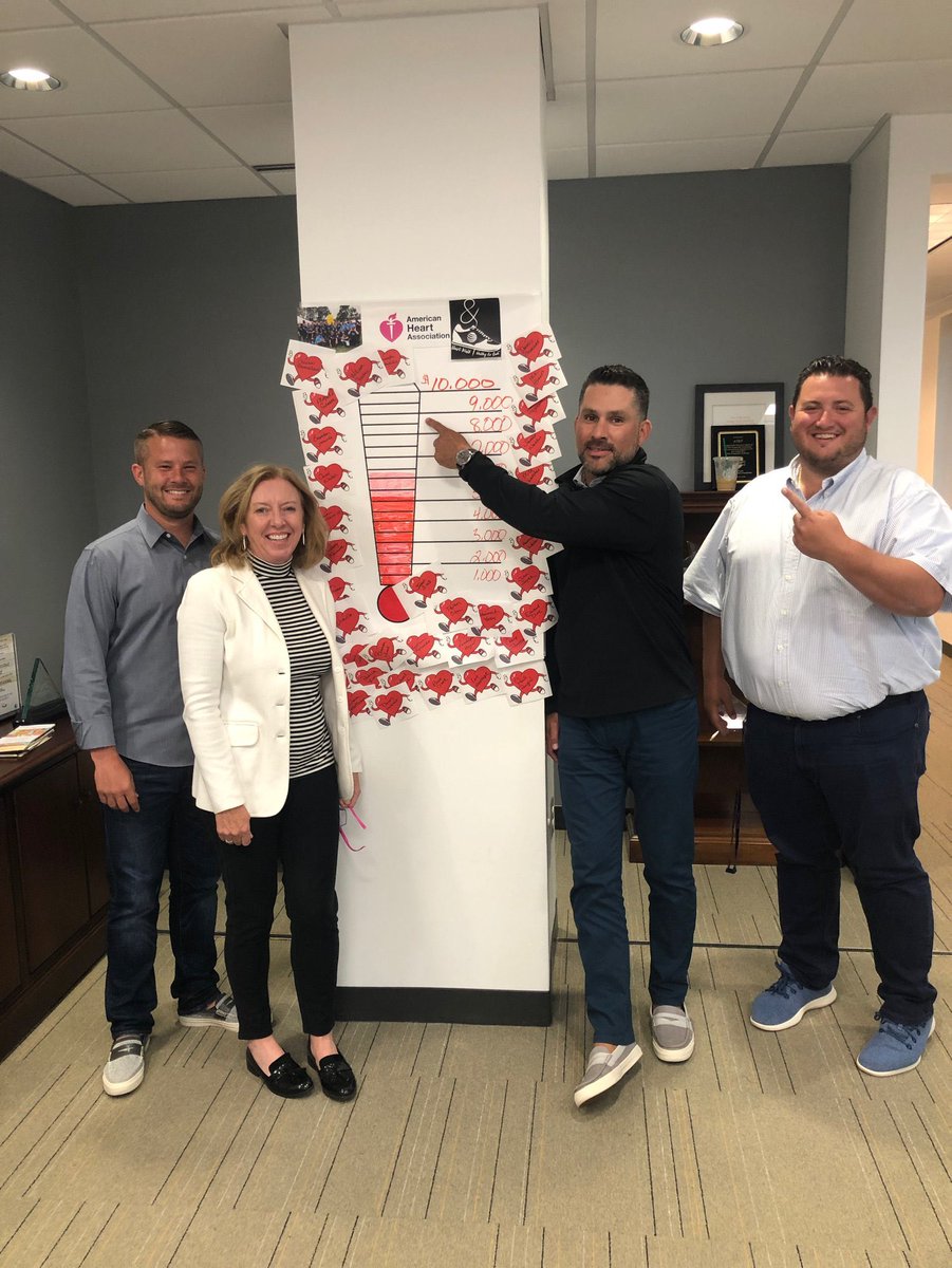 Check out all of those hearts!! #OurNEHasHeart !!

Join your leadership team by participating as we chase down our goal of 10k!

$7135 and counting!

Thank you for your support &amp; see you at the event! 

Register to walk/donate here:
www2.heart.org/goto/OurNEHasH…

#OurNEngagement #OurNE