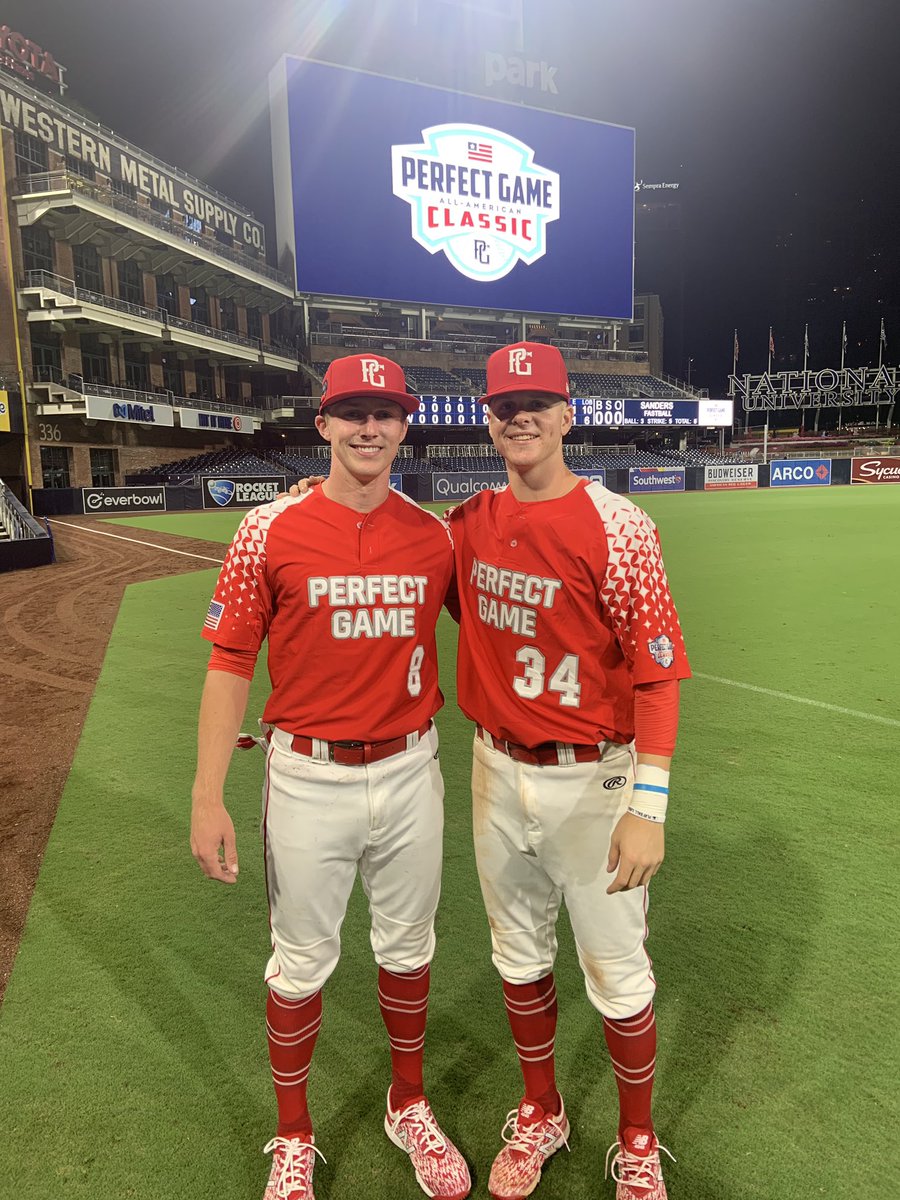 cadehorton14's tweet photo. Ready to chase more rings with @jace_18_39 #horseman https://t.co/K4PQyytNps