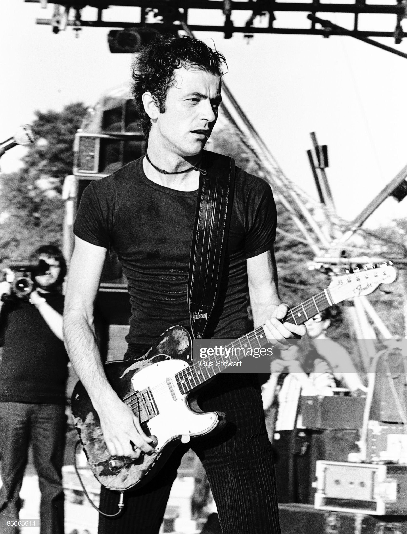 Happy birthday today to Hugh Cornwell 