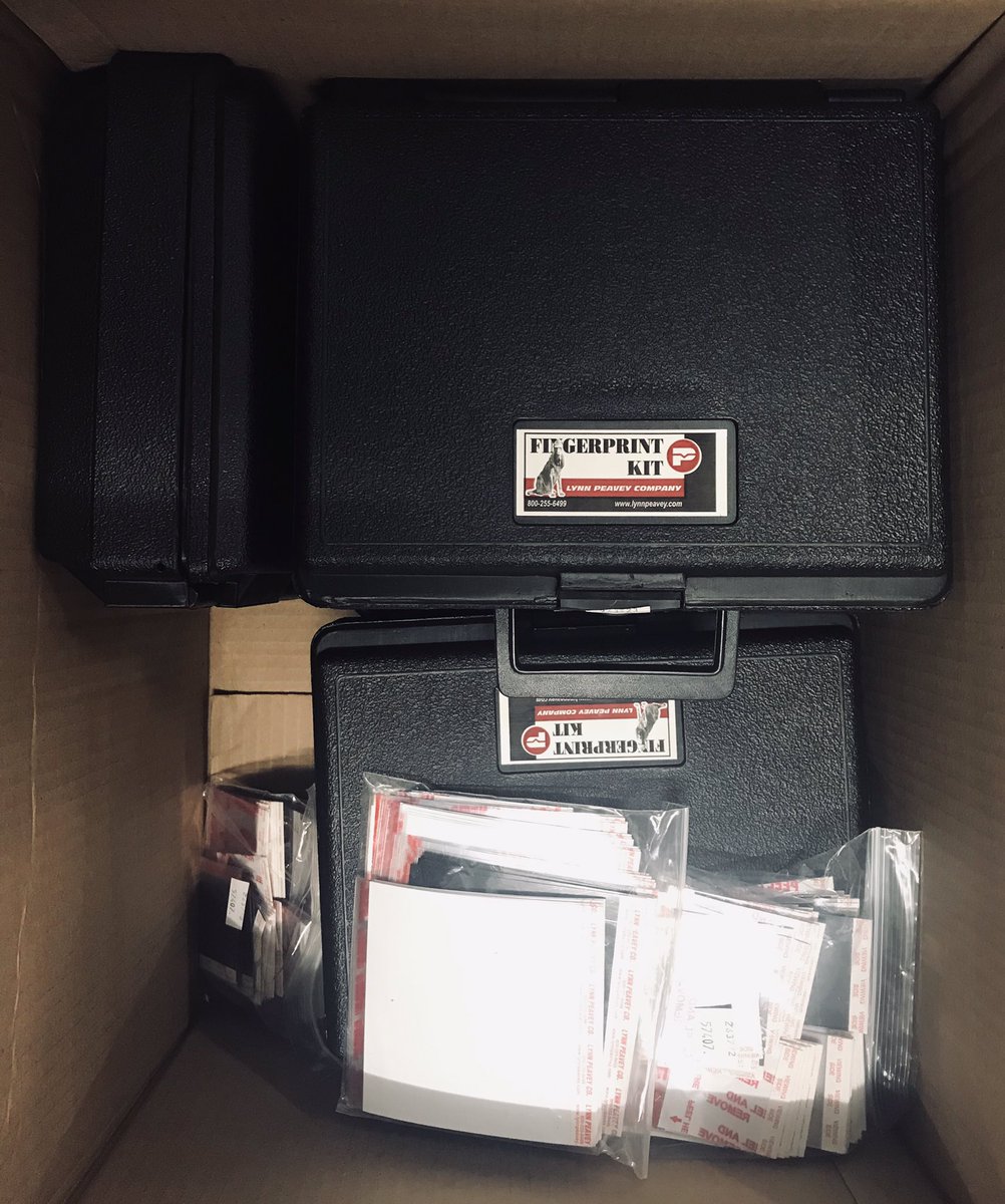 Amber Mahan tweet media