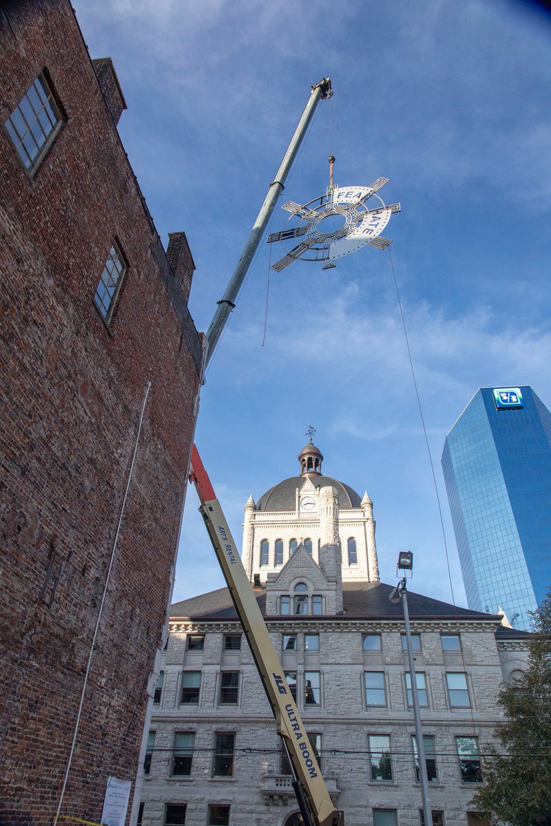 Transy's tweet photo. Transylvania professors Kurt Gohde and Kremena Todorova's #UnlearnFearAndHate halo was installed onto a downtown Lexington building Sunday. The piece is part of their communitywide art project, which began in 2016. (Photos: Gohde and Todorova) Read more: https://t.co/zYrrDq3PmZ https://t.co/NkdrMUmcx4