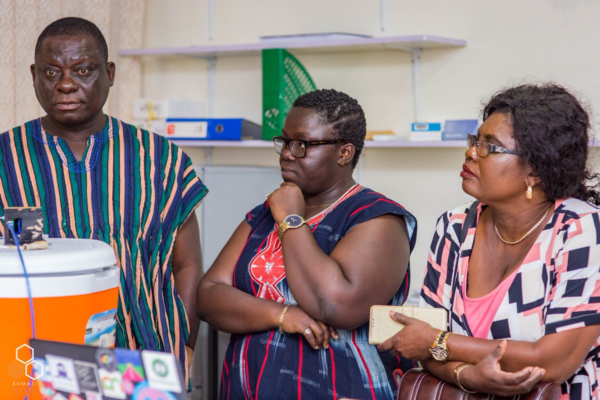 KumasiHive's tweet photo. One lesson they left with us was the need for the youth and particularly young people to patronize such training programs so they can cultivate the spirit of entrepreneurship as dependence on government jobs can't be the only resort.
#HiveTraining #HiveImpact #Mocgh https://t.co/ZXykNDp8jG