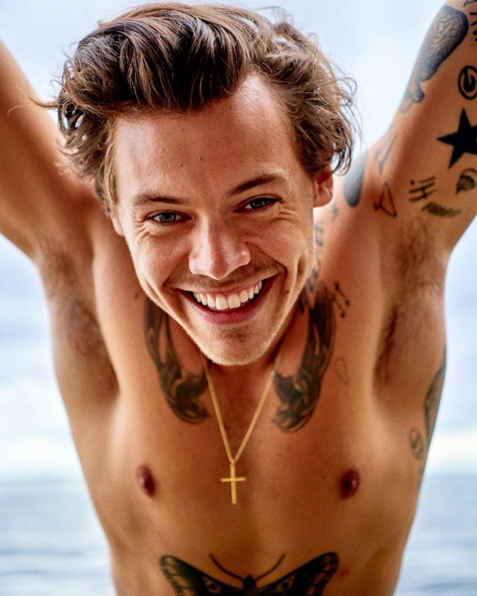 iHeartRadio's tweet photo. List of things I'm currently obsessed with: 

1. Every photo from @Harry_Styles' Rolling Stone photo shoot.

..........That's it. https://t.co/DjpDoyVCR6