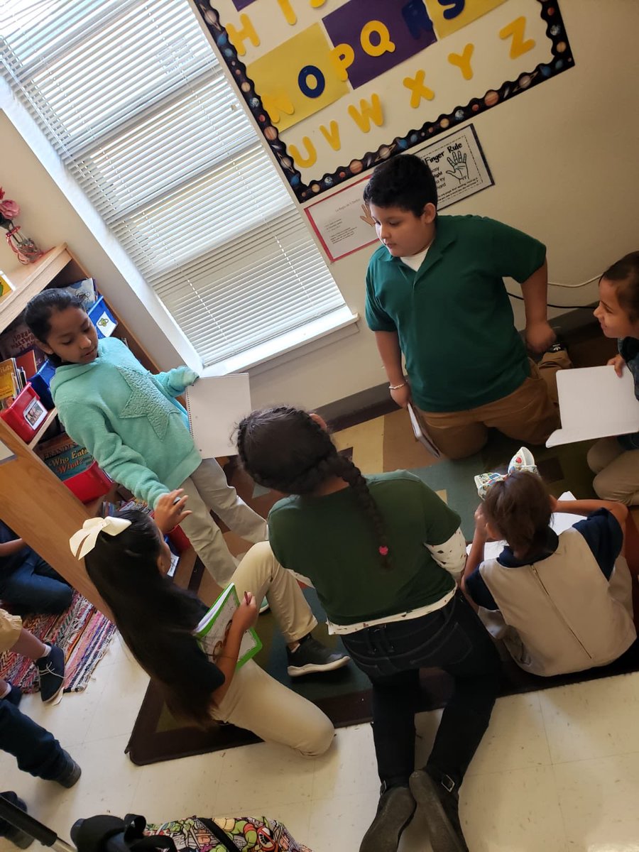Ms. Vallado’s class enjoying their WICORized lesson collaborating in their Stand, Share, Sit activity! #Limitless #AISDGameChangers <a href="/atenas_vallado/">Ms. Vallado</a> <a href="/BEMustangPride/">Dr. Gilma Sanchez</a> @AVID_Nunez <a href="/IsdAustin/">AISDInnovationZone</a> <a href="/AustinISDAVID/">Austin ISD AVID</a>