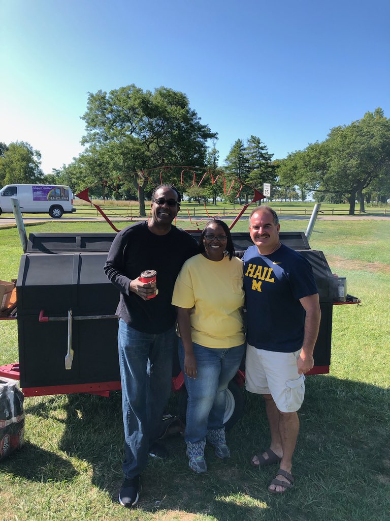 RobertLeduc12's tweet photo. 2019 Macomb Correctional employee picnic was a great success @Stephenson_G4 @karensolgot1 @MRFSgambati @MDOCCFA @MichiganDOC https://t.co/oqkTS2LgBA