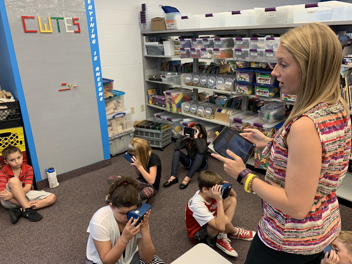 PSConrow's tweet image. 3rd Gr Ss loved being able to see the real Independence Hall that they read about in “A More Perfect Union”. They saw the Assembly Room where the Constitutional Convention was held in May 1787 &amp;amp; the Sun Chair Washington sat in. #LATIC @JessicaLHeck @MackWallaceEDU @_KelseyStevens