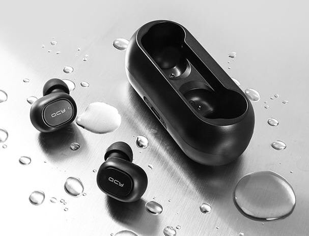 FunctionalTrav1's tweet image. Good news😇 Our QCY QS1 earphones are waterproof💦💦 
Discover all the capabilities at the link in our bio!✨