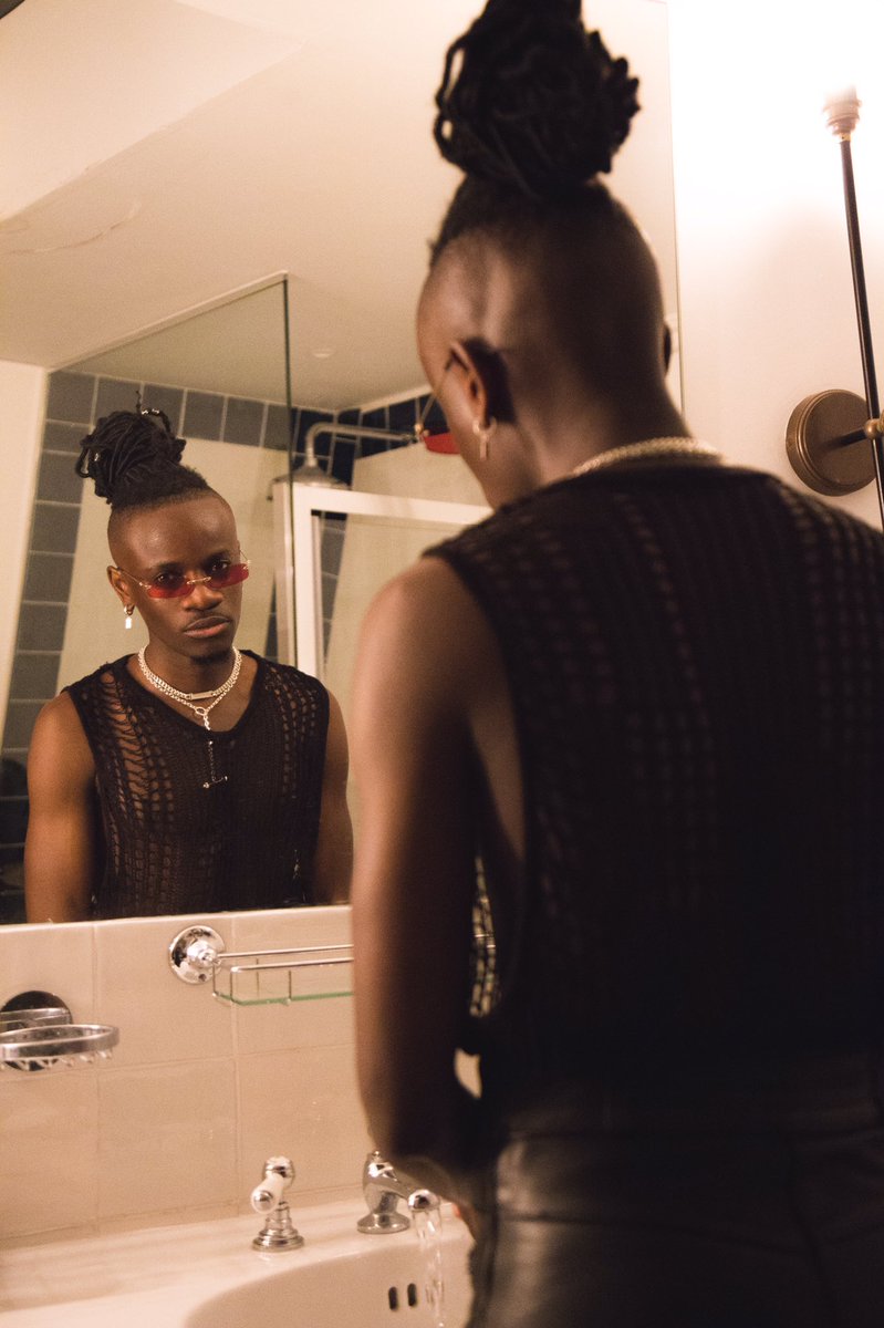 kwaye's tweet photo. getting ready... ⏳ https://t.co/QFnEo2fbwF