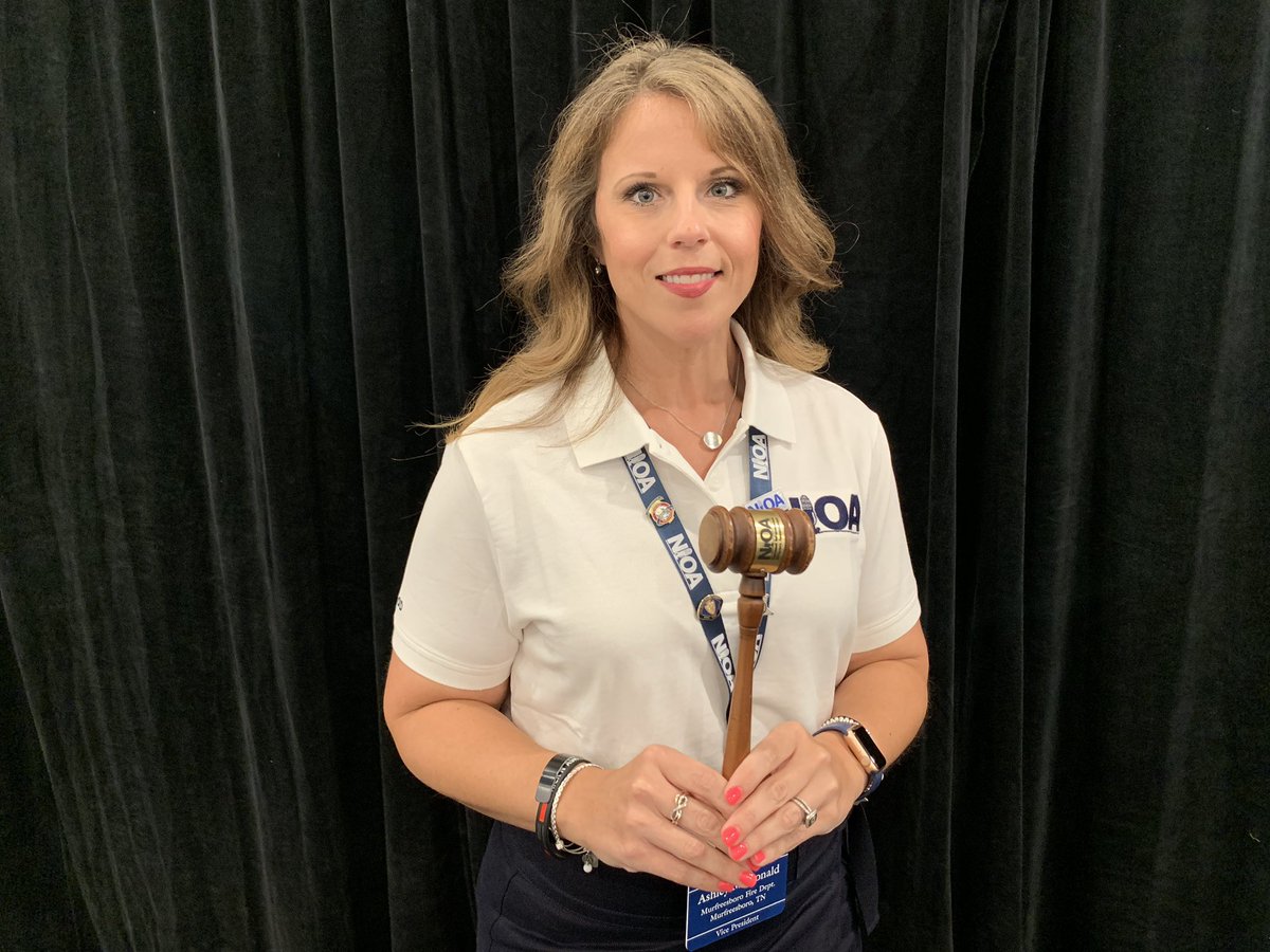 Melissa_Evans91's tweet image. Congratulations Ashley! #NIOA2019 @nioa @sweetash913 #MPIO family