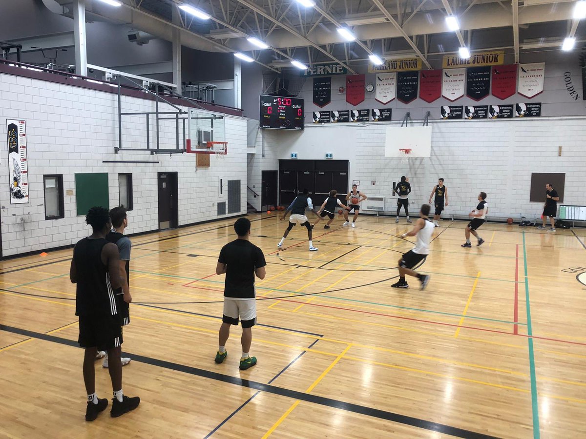 UNBCMBB's tweet photo. Huge thanks to @gsseagles for allowing us to practice in your gym during our Team Retreat.

#unbc #unbctimberwolves #unbcbasketball #northernsportscentre #princegeorge #canadawest #usports #trainingcamp #trainingcamp2019 #teamretreat #goldenbc #goldeneages #practice #runasone https://t.co/OwW3XxJiDN