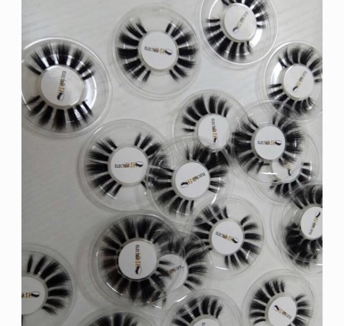 ElectricLash_'s tweet photo. Great quality lashes makes everything better. 
Lashe style⚡️ “ELECTRIC” https://t.co/K4UojKuEs3