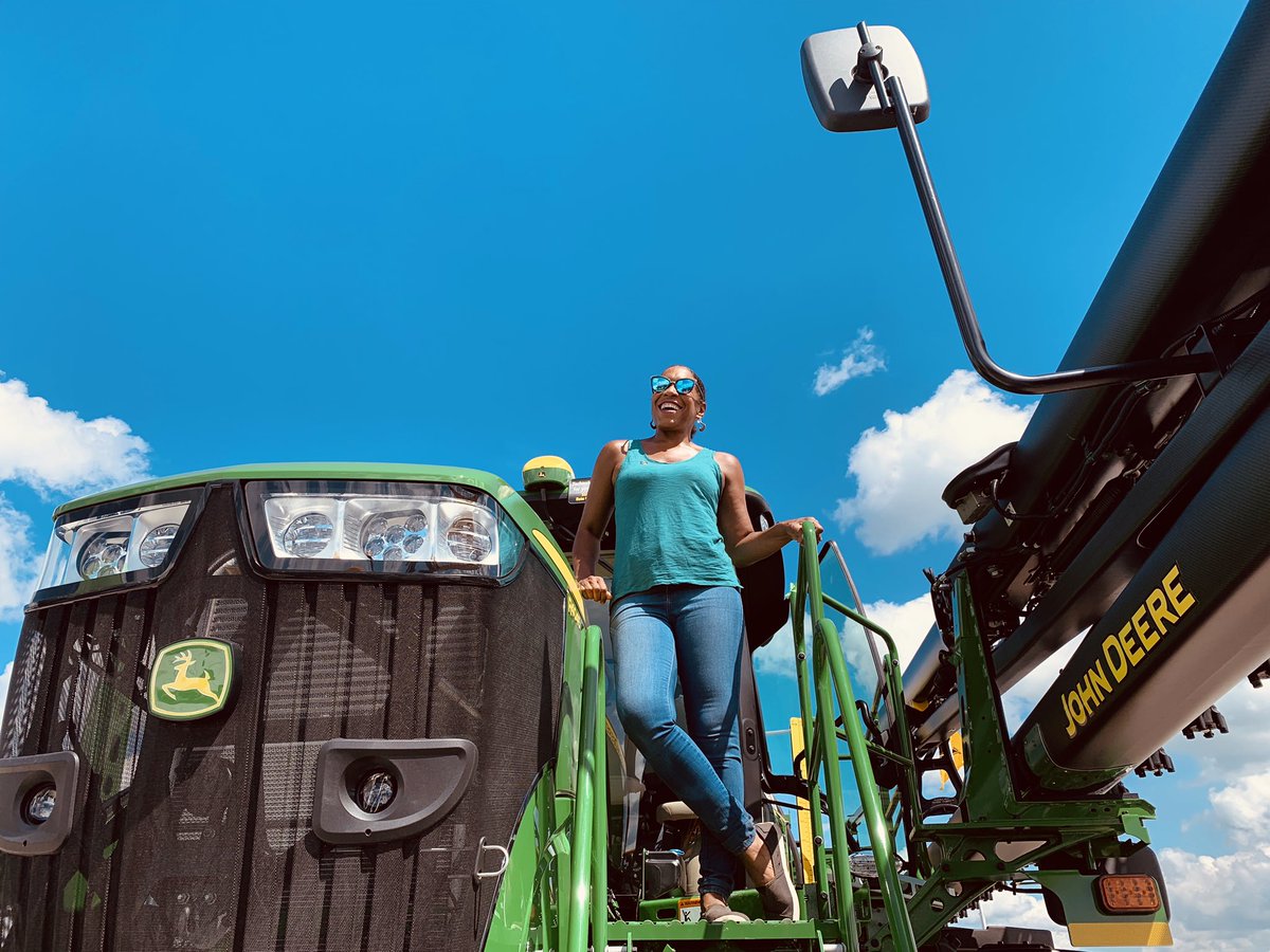 LtGovStratton's tweet photo. You know me so well! Of course I climbed up one of the @JohnDeere tractors while at #FPS19! 

It was great spending time with @IALtGov @LGSuzanneCrouch and @USDA Under Secretary for Farm Production &amp; Conservation @BNorthey learning about the future of farming in the Midwest! #ag https://t.co/XmSIJfMXNw