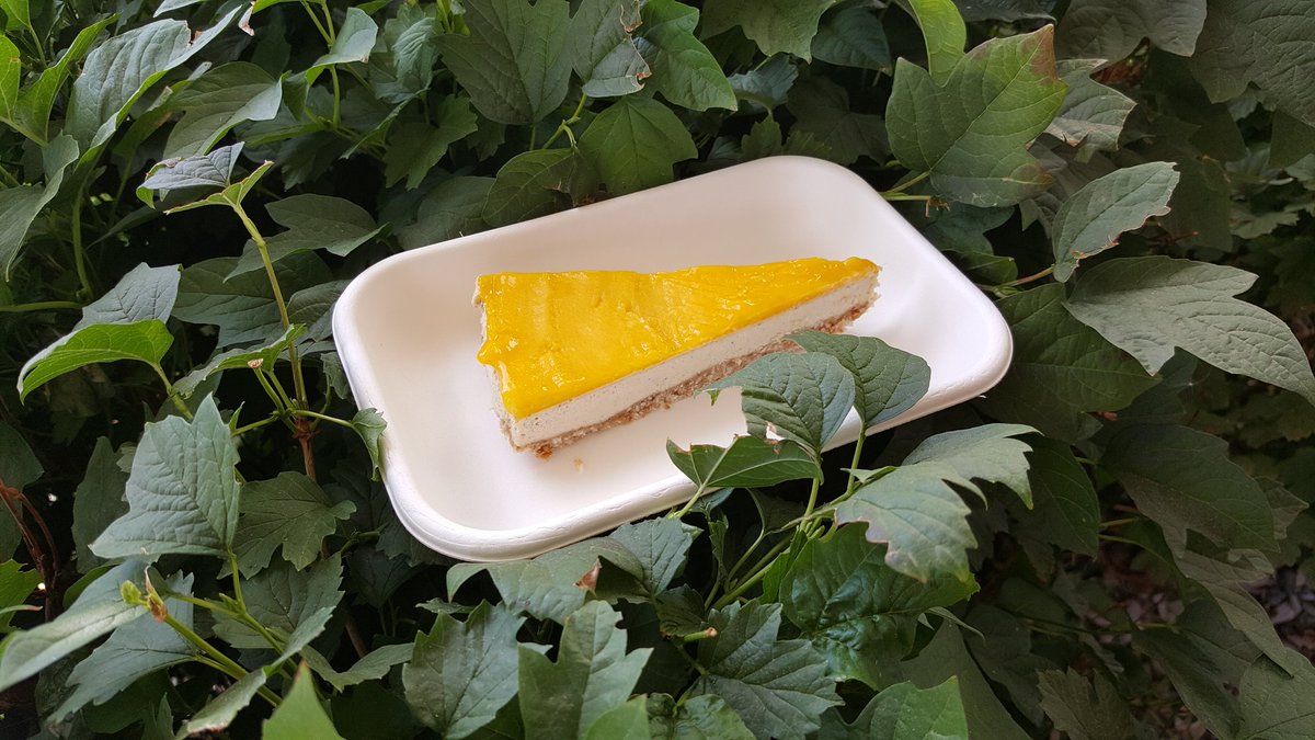 We have mango cheezecake in stock! Come grab a slice at the Kootenai County Farmers Market in Coeur d'Alene today, from 4pm to 7pm at Sherman and Fifth. #mango #organic #maplesyrup @kcfmidaho #rawfood #vegancheesecake #dairyfreecheesecake