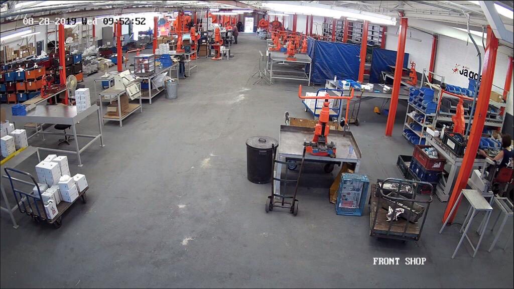 SwansonElecLtd's tweet photo. 6 Megapixel 9 Camera CCTV system installed in Bloxwich this week.

Up and running in 3 days, great work from two of the team! 

Set up on any smart device to allow for live viewing.

Get in touch for more info https://t.co/KAOBePmsnI