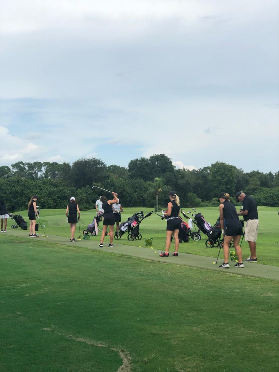 bulls_golf's tweet photo. Great day to be a lady bulls golfer!
#gobulls
#nextstroke
#lego https://t.co/pnC6kOxPBe