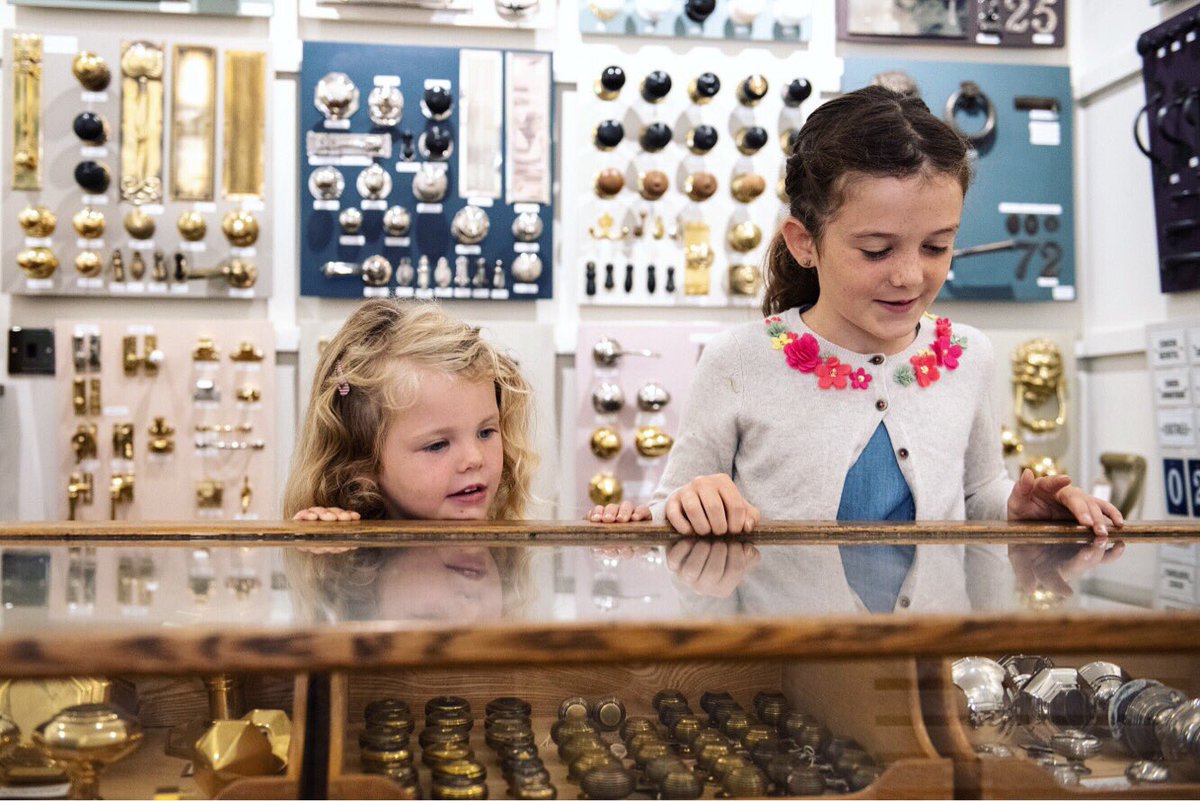 Fabulous shoot with Suzanne Johnson Photography last week 💜