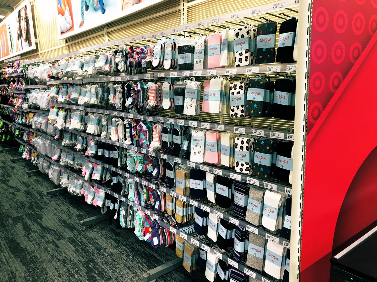 GoForAlice's tweet photo. Any way you look at it, this Kid’s Basics wall is looking sharp! #SellingInStyle #settosell #T1069 @teamleadryan @jess4bullseye https://t.co/d6zgXZrmoU